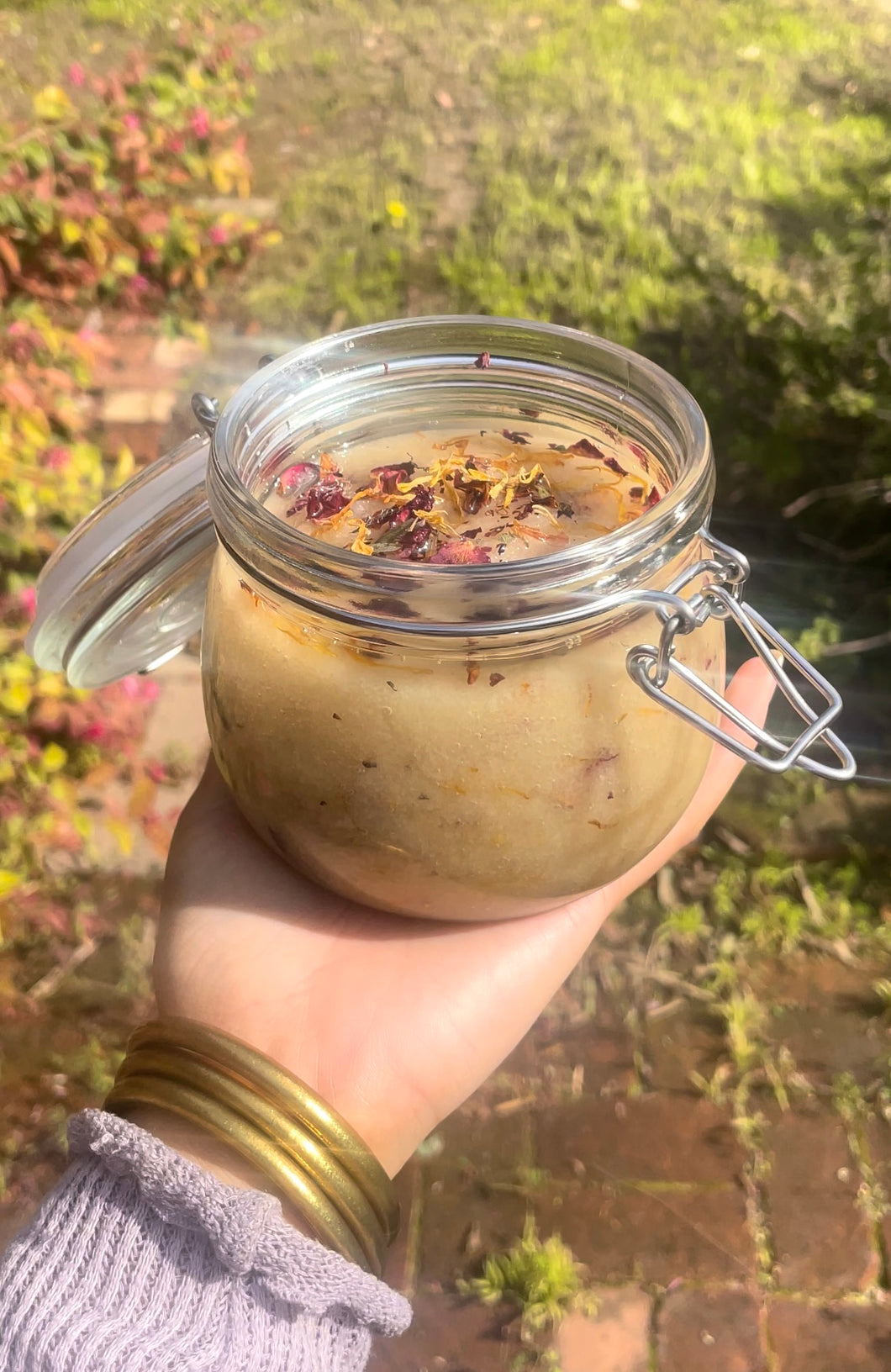 Warm Vanilla Rose Body Scrub